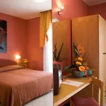 Junior Hotel 3*