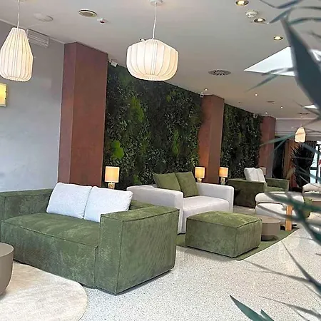Hotel Junior By Oasigroup
