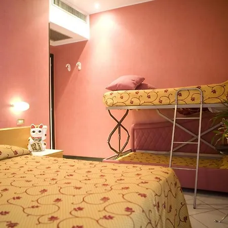 Junior By Oasigroup Hotel 3*