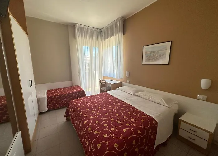 Junior Hotel 3*