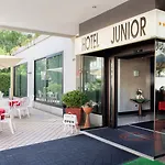 Junior Ξενοδοχείο 3*