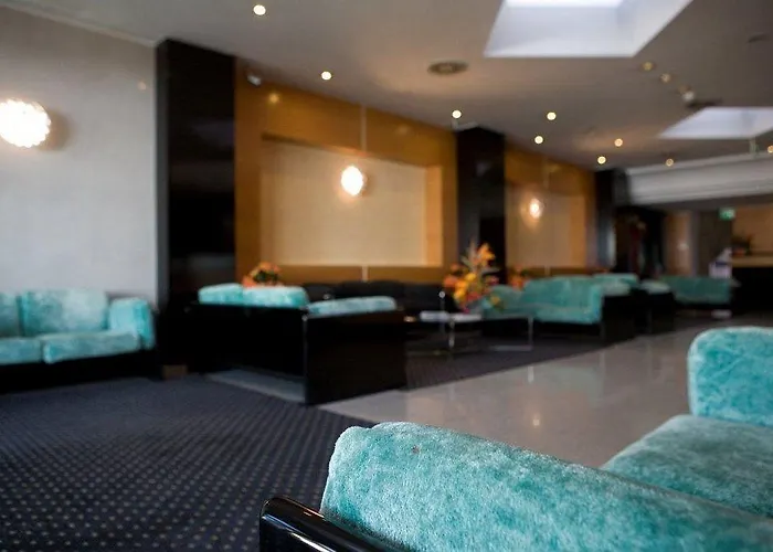 Junior Otel 3*