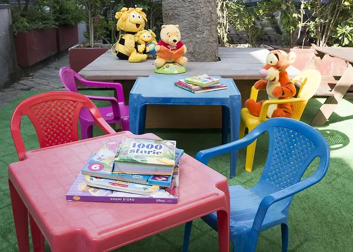 Junior מלון 3*